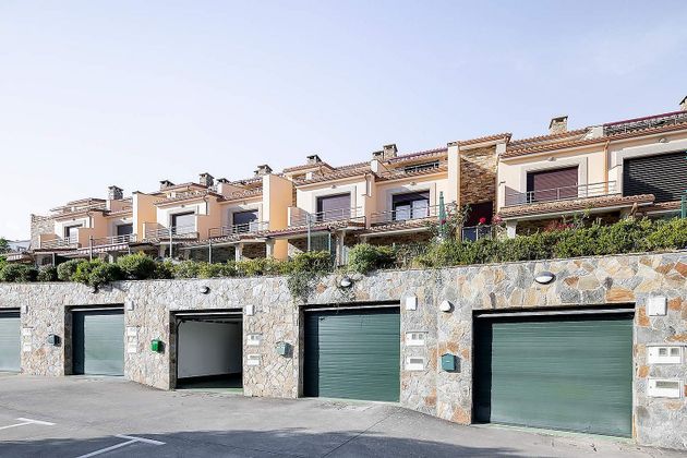 Foto 1 de Casa en venda a Miño de 4 habitacions amb terrassa i garatge
