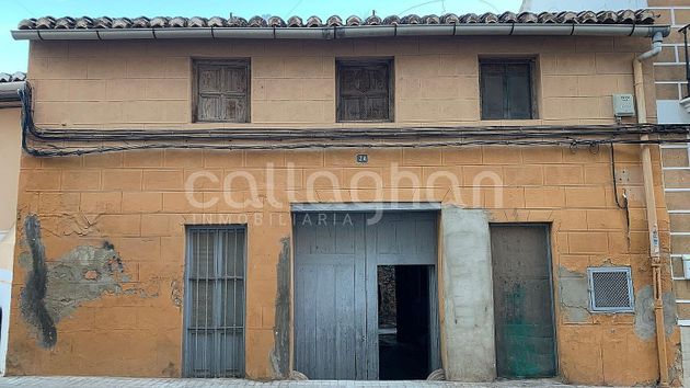 Foto 1 de Casa rural en venda a Ayuntamiento - El Salvador de 4 habitacions amb terrassa i garatge