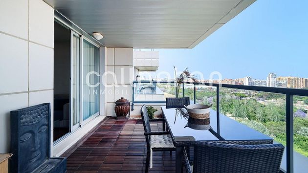 Foto 1 de Àtic en venda a La Constitución - Canaleta de 3 habitacions amb terrassa i garatge