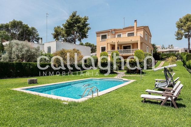 Foto 2 de Xalet en venda a El Vedat - Santa Apolonia de 6 habitacions amb terrassa i piscina