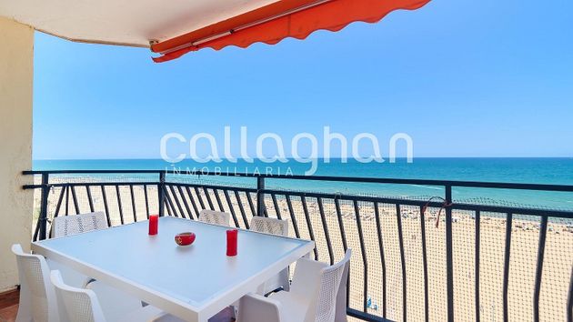Foto 2 de Piso en venta en Playa de Gandia de 4 habitaciones con terraza y piscina