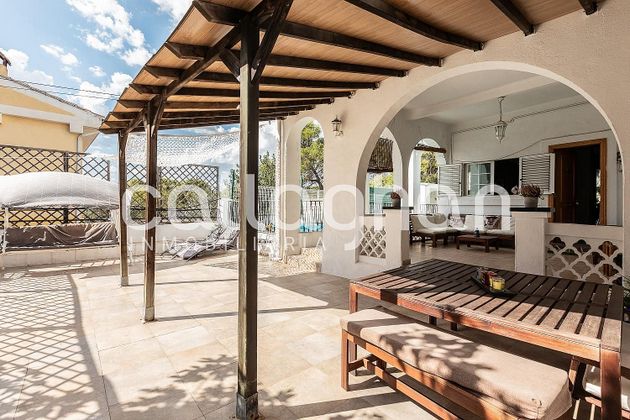 Foto 2 de Xalet en venda a La Cañada de 3 habitacions amb terrassa i piscina