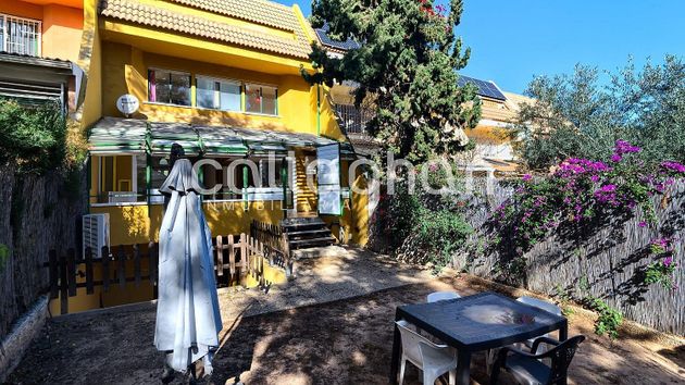 Foto 1 de Casa adossada en venda a Casas Verdes - Ermita de 5 habitacions amb terrassa i garatge