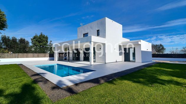 Foto 2 de Xalet en venda a Carlet de 4 habitacions amb terrassa i piscina