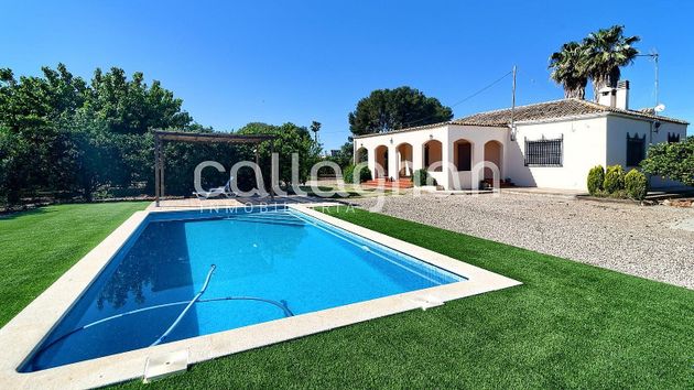 Foto 1 de Venta de chalet en Alcúdia (l´) de 3 habitaciones con terraza y piscina