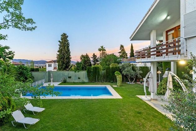 Foto 2 de Xalet en venda a Gójar de 8 habitacions amb piscina i jardí