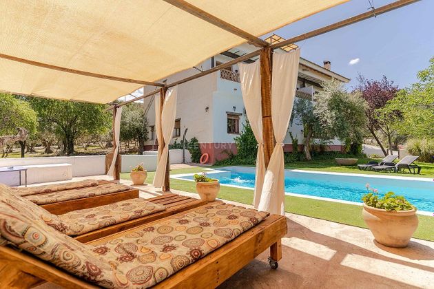 Foto 2 de Casa en venda a Pinos Genil de 15 habitacions amb terrassa i piscina