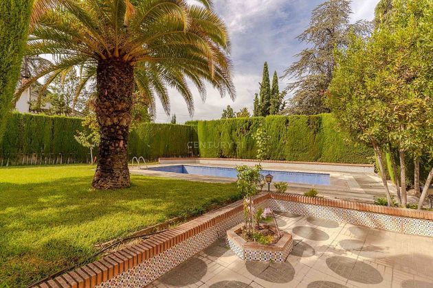 Foto 2 de Casa en venda a Gójar de 5 habitacions amb terrassa i piscina