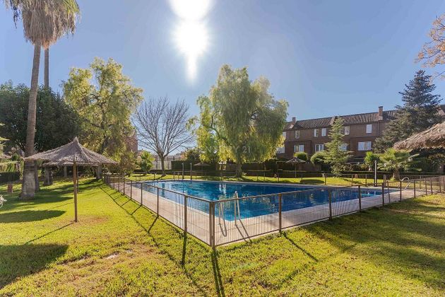 Foto 1 de Casa en venda a avenida Andalucía de 5 habitacions amb terrassa i piscina