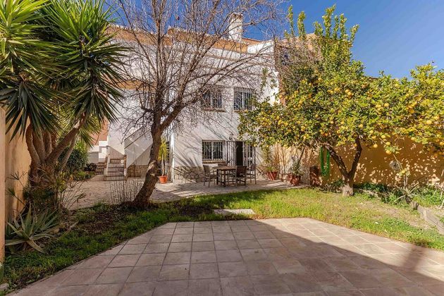 Foto 1 de Casa en venda a Cúllar Vega de 4 habitacions amb terrassa i piscina