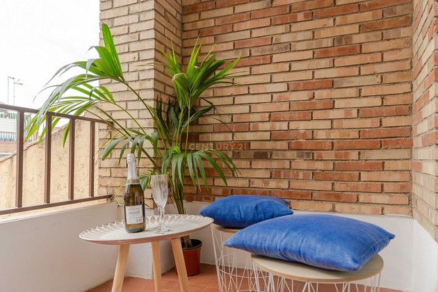 Foto 2 de Pis en venda a calle Aragón de 3 habitacions amb terrassa i jardí