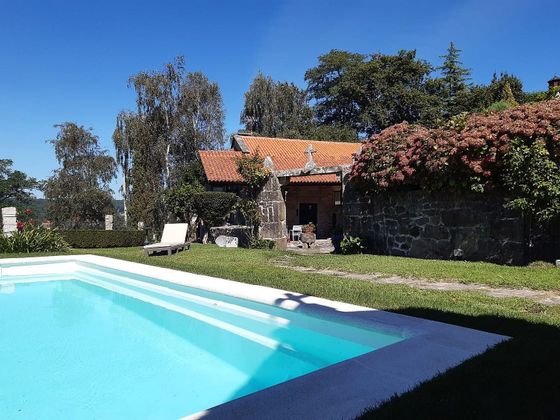 Foto 1 de Casa en venda a Meis de 4 habitacions amb terrassa i piscina