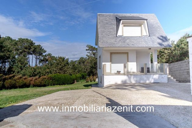 Foto 1 de Xalet en venda a Adina-Portonovo de 3 habitacions amb terrassa i garatge