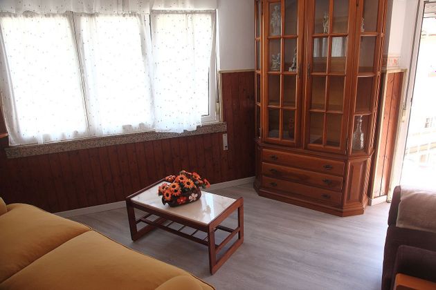 Foto 2 de Venta de piso en Valdés de 2 habitaciones con terraza