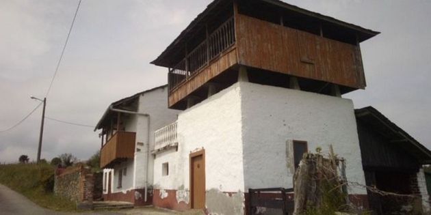 Foto 1 de Casa en venda a Valdés de 3 habitacions i 120 m²