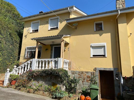 Foto 1 de Casa en venda a Valdés de 5 habitacions amb terrassa i garatge