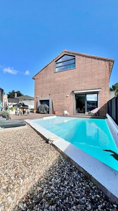 Foto 1 de Casa en lloguer a calle Los Olalla de 5 habitacions amb terrassa i piscina