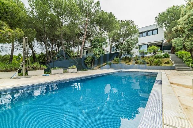 Foto 1 de Chalet en venta en La Berzosilla de 5 habitaciones con terraza y piscina