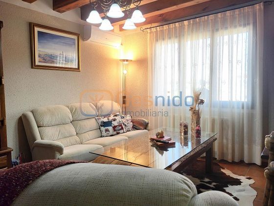 Foto 1 de Casa en venda a Martín Miguel de 4 habitacions amb terrassa i garatge
