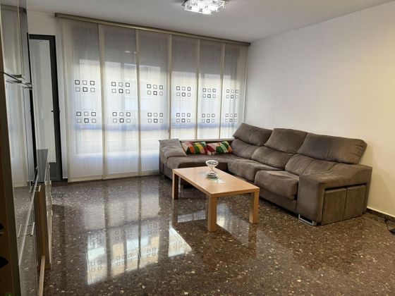 Foto 1 de Dúplex en venda a calle De Ribelles Comín de 3 habitacions amb garatge i balcó