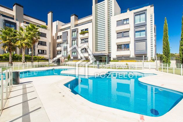 Foto 1 de Àtic en venda a Valdebebas - Valdefuentes de 3 habitacions amb terrassa i piscina