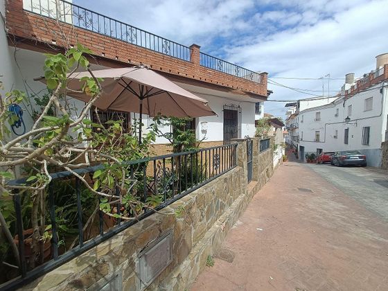 Foto 1 de Casa en venda a Guaro de 6 habitacions amb terrassa i garatge