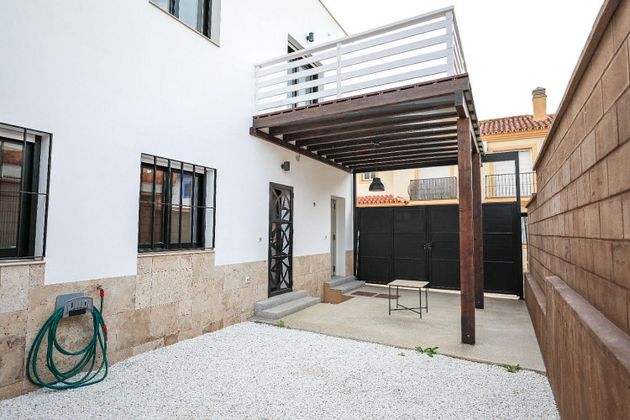 Foto 2 de Casa adossada en venda a Pizarra de 3 habitacions amb terrassa i garatge