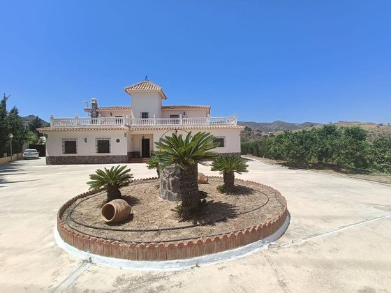 Foto 1 de Casa rural en venda a Pinos de Alhaurín - Periferia de 5 habitacions amb terrassa i piscina