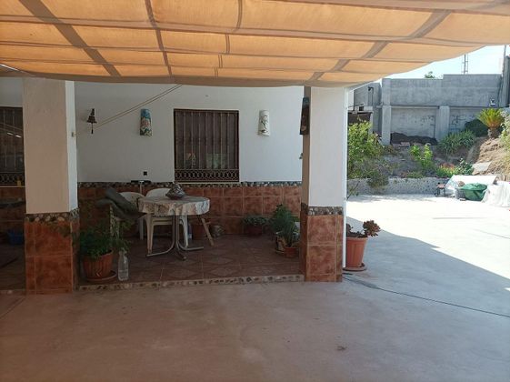 Foto 2 de Casa rural en venta en Alhaurín el Grande de 2 habitaciones con terraza y jardín