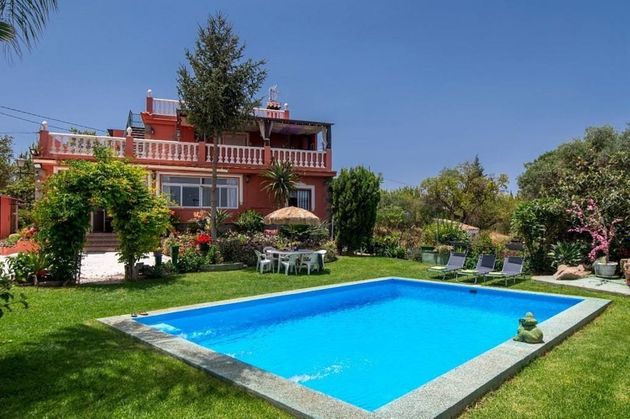 Foto 1 de Casa rural en venta en Alhaurín el Grande de 5 habitaciones con terraza y piscina