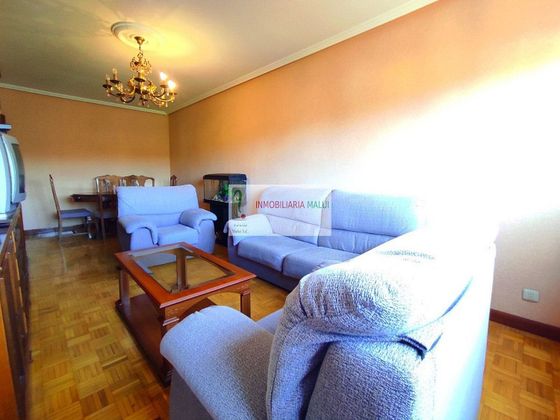 Foto 2 de Pis en lloguer a Huca - Prados de 3 habitacions amb terrassa i mobles