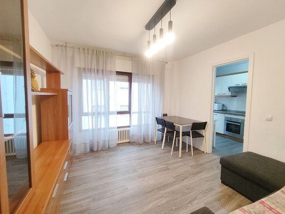 Foto 1 de Piso en venta en Milán - Pumarín - Teatinos de 3 habitaciones con calefacción y ascensor