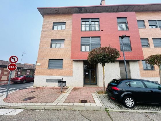 Foto 1 de Pis en venda a Tudela de Duero de 3 habitacions amb terrassa i garatge