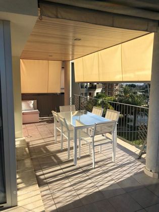 Foto 1 de Piso en alquiler en Bellver - Son Dureta- La Teulera de 3 habitaciones con terraza y piscina