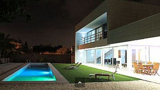 Foto 2 de Xalet en lloguer a Alicante Golf de 6 habitacions amb terrassa i piscina