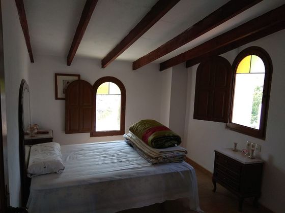 Foto 1 de Venta de chalet en Novelda de 6 habitaciones con terraza y piscina