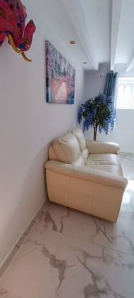 Foto 1 de Piso en venta en Casco Antiguo - Santa Cruz de 2 habitaciones con aire acondicionado y calefacción