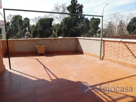Foto 1 de Pis en venda a Pinar del Rey de 4 habitacions amb terrassa i balcó