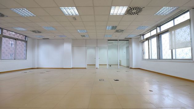Foto 2 de Oficina en lloguer a Castilla amb garatge i aire acondicionat
