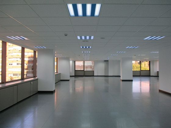 Foto 1 de Alquiler de oficina en Castilla con aire acondicionado