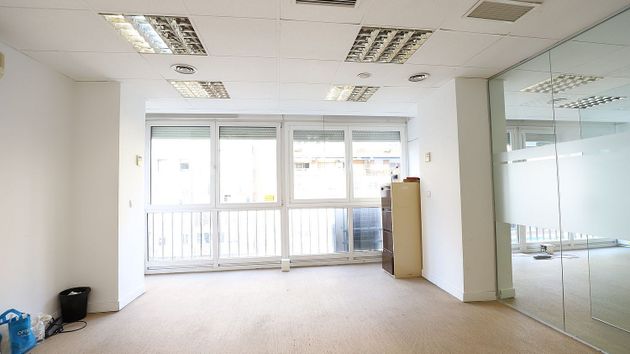 Foto 1 de Alquiler de oficina en Castillejos de 240 m²