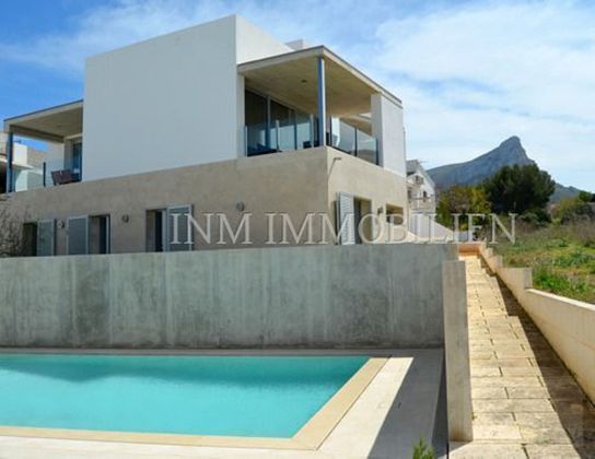 Foto 2 de Venta de casa en Artà de 4 habitaciones con terraza y piscina