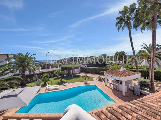 Foto 1 de Chalet en venta en Sol de Mallorca de 6 habitaciones con terraza y piscina