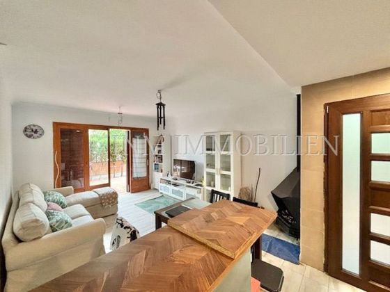 Foto 1 de Venta de piso en Can Pastilla - Les Meravelles - S'Arenal de 2 habitaciones con terraza y jardín