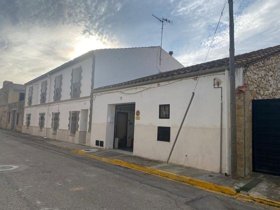 Foto 1 de Venta de chalet en calle Mestre Paco Baila de 9 habitaciones con terraza y piscina