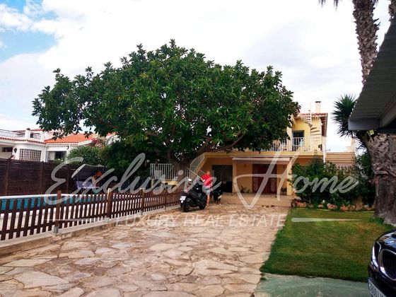 Foto 1 de Xalet en venda a carretera Peñiscola de 5 habitacions amb terrassa i piscina