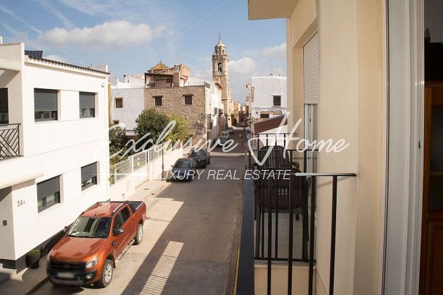 Foto 1 de Venta de piso en calle Chermana Teresa Mira de 3 habitaciones con terraza y balcón