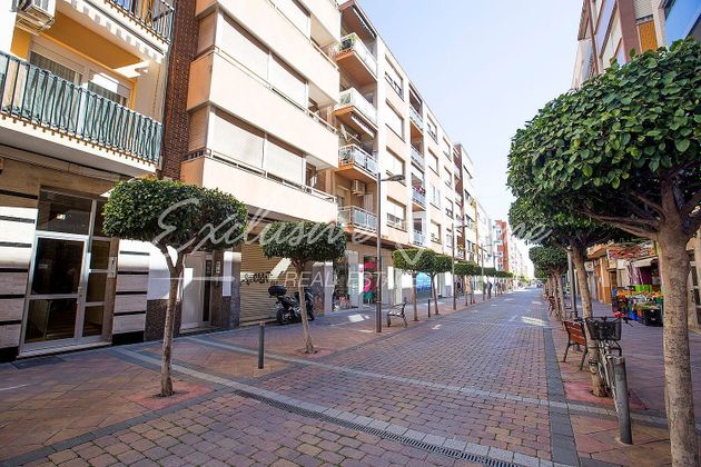 Foto 1 de Pis en venda a calle Hernán Cortés de 3 habitacions amb balcó i ascensor