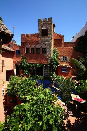 Foto 2 de Local en venda a calle Pilar amb terrassa i piscina