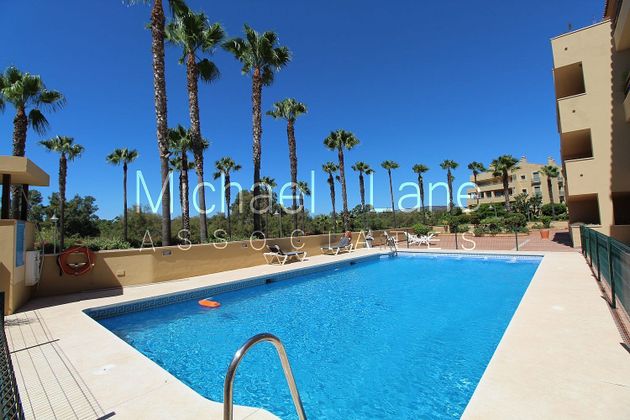 Foto 1 de Pis en venda a calle Ribera del Paraiso de 2 habitacions amb terrassa i piscina